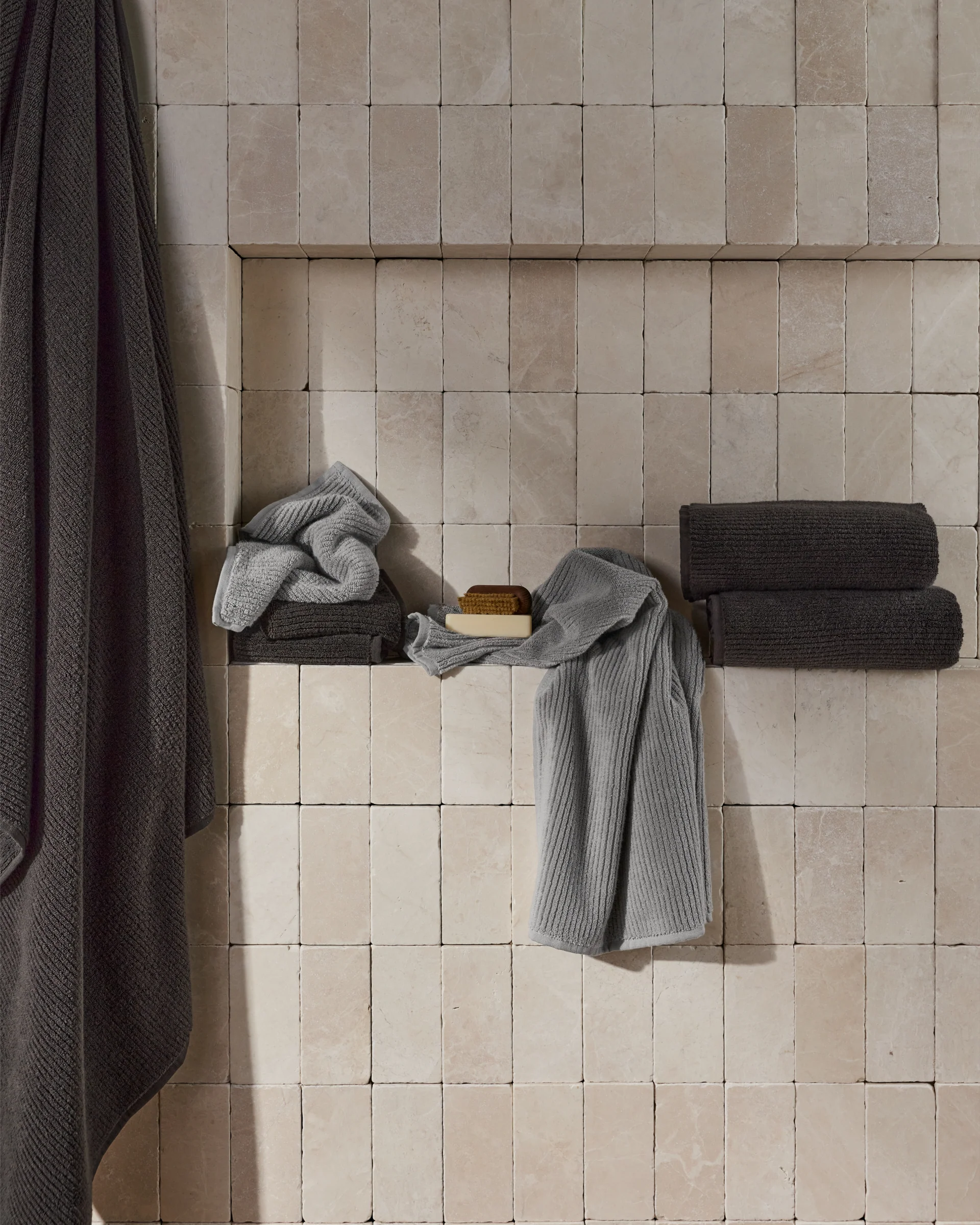 2+2 Soft Rib Bath Bundle - Onyx - Image 4